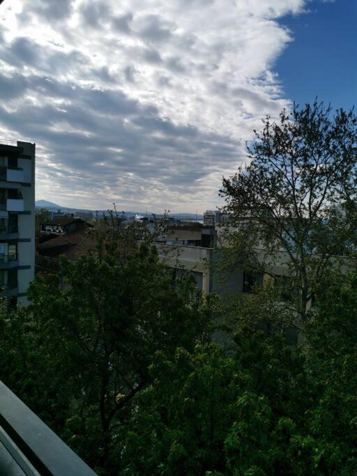 Cozy Luminous Apartment Salonicco Esterno foto