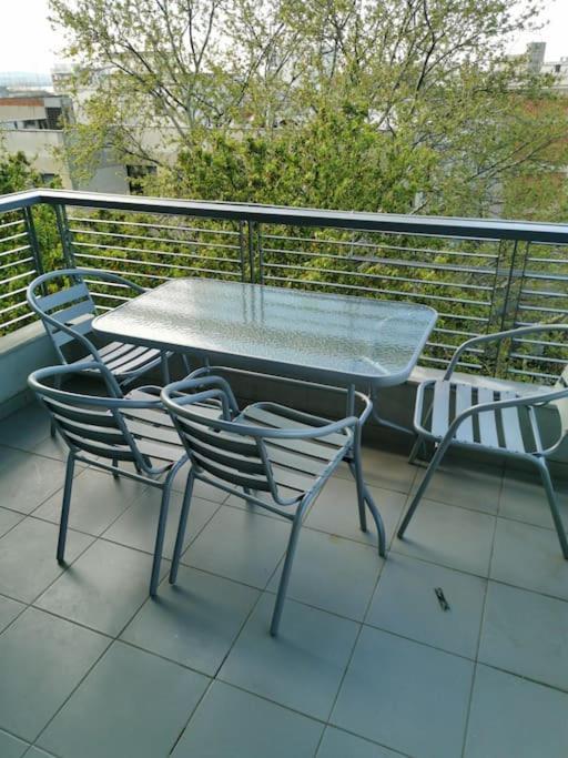 Cozy Luminous Apartment Salonicco Esterno foto